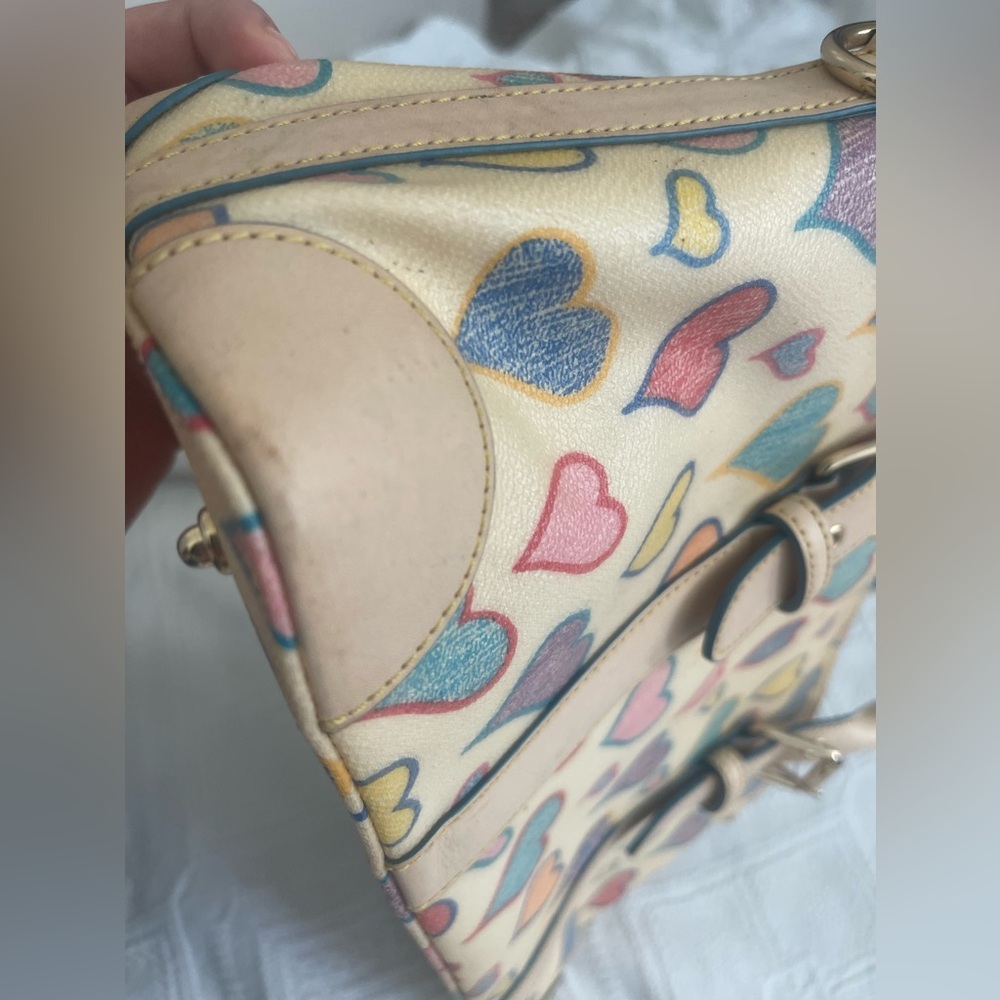 Vintage Dooney & Bourke RAINBOW ZIPPER heart shoulder bag - Picture 6 of 15